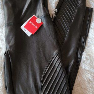 Spanx Sz Petite Large L Black Faux Leather Moto Leggings High Rise New w/Tags